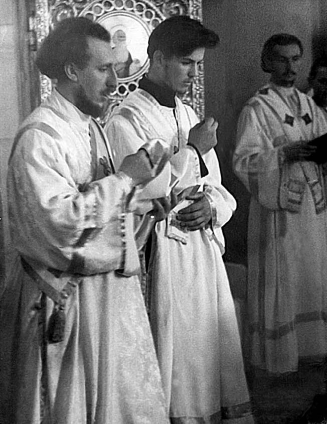 Рукоположение во диакона 23 августа 1959 года. Вводят во врата.